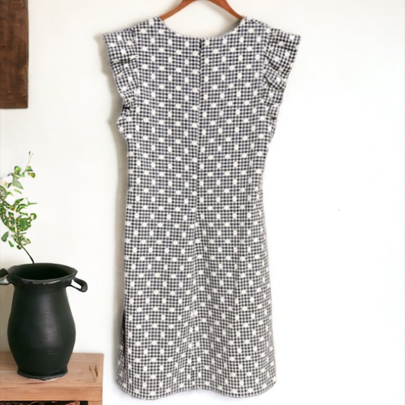Eliza J Ruffle Sleeve Gingham Dot Shift Dress Size 4 - Picture 4 of 9
